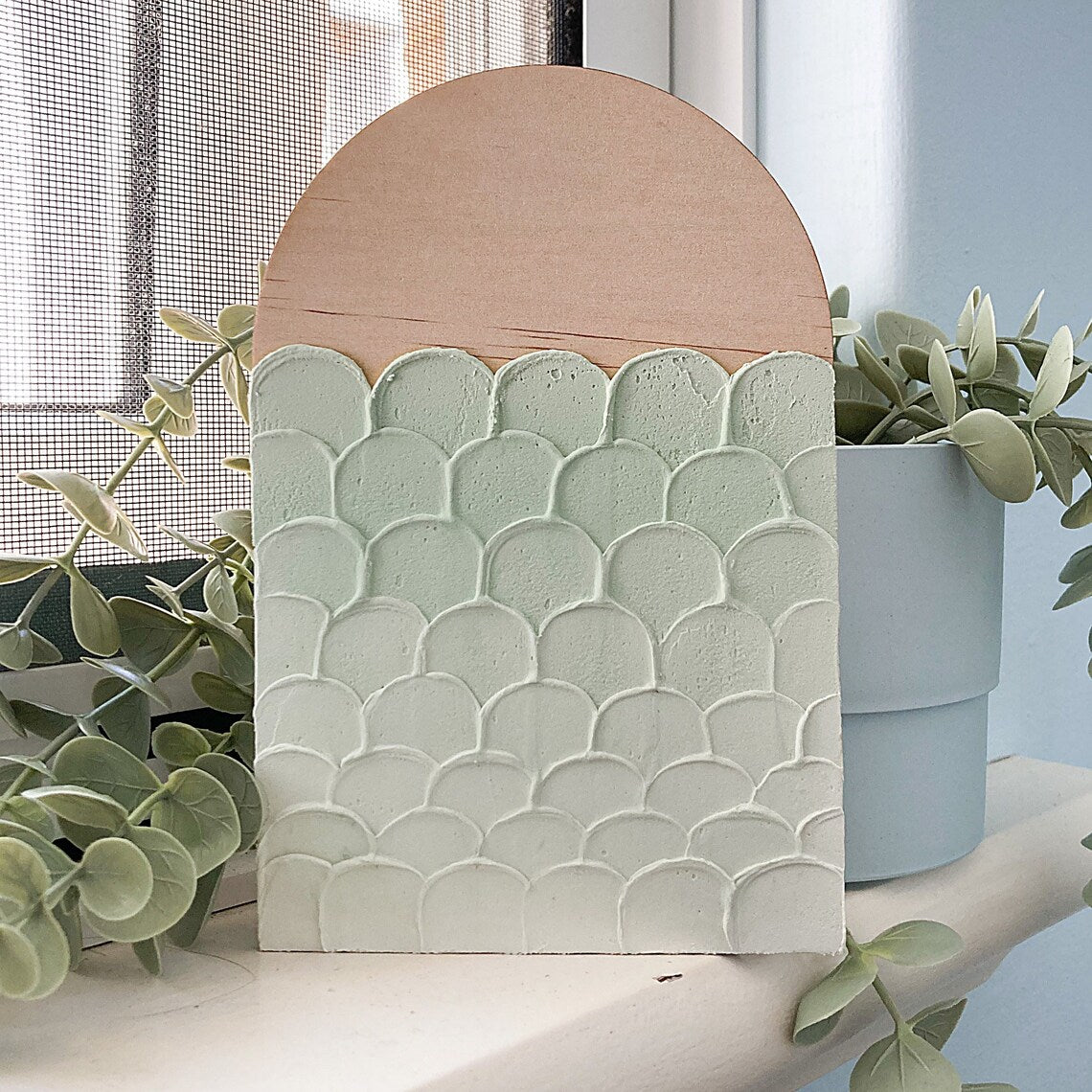 MINI Fish Scale Arch Plaque
