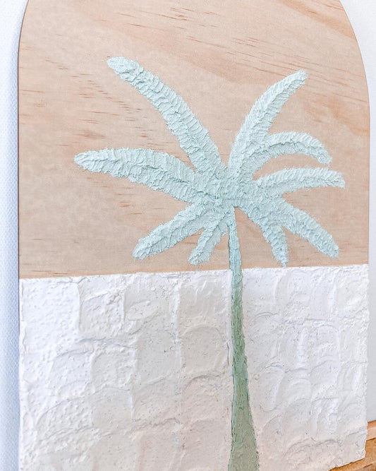 Palm Tree Arch Plaque w/ Textured background